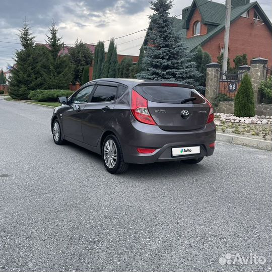 Hyundai Solaris 1.6 МТ, 2011, 180 000 км