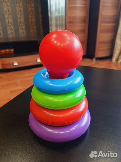 Развивающие игрушки для малышей