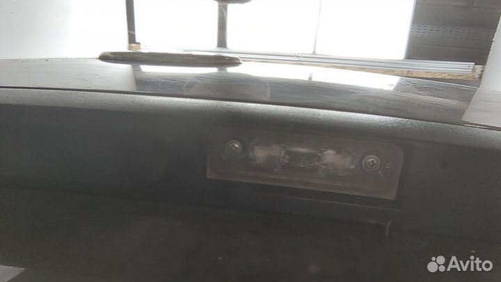 Крышка багажника Ford Fusion, 2004