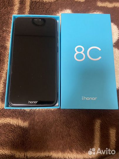 HONOR 8C, 4/32 ГБ