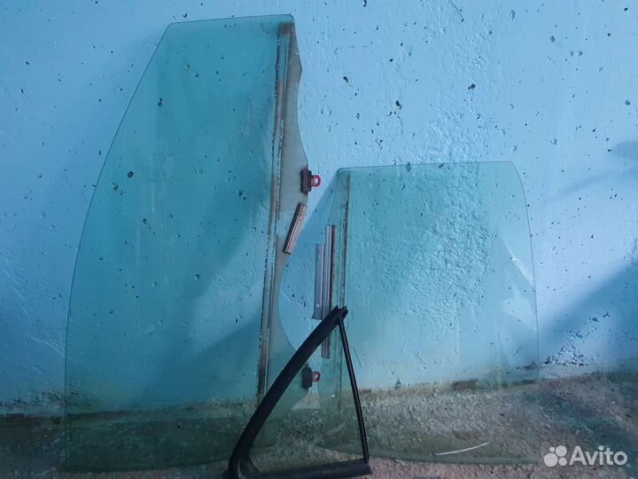 Стекла на правую сторону