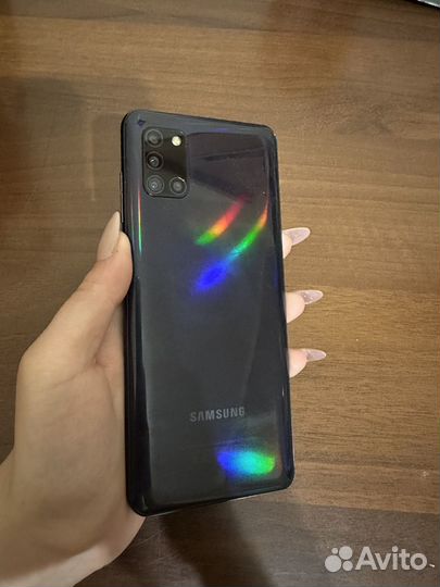 Samsung Galaxy A31, 4/64 ГБ