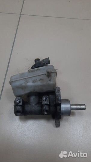 Главный тормозной цилиндр