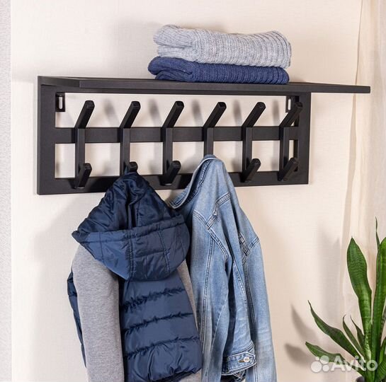 Вешалка настенная в прихожую