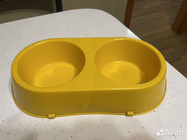 Миска двойная для кошек и собак