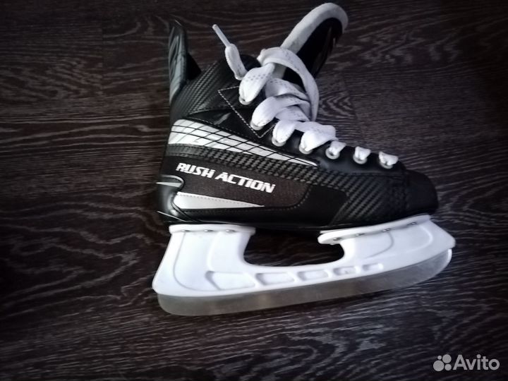 Коньки для мальчика(38р)