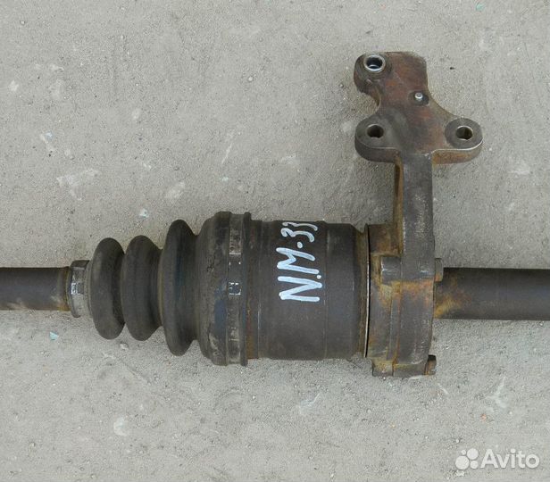 Привод передний правый Nissan Maxima A33