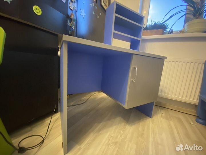 Детский стол