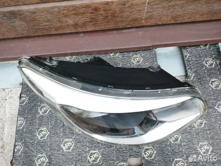 Фара правая Kia Soul хэтчбек 1.6 G4FG 2014