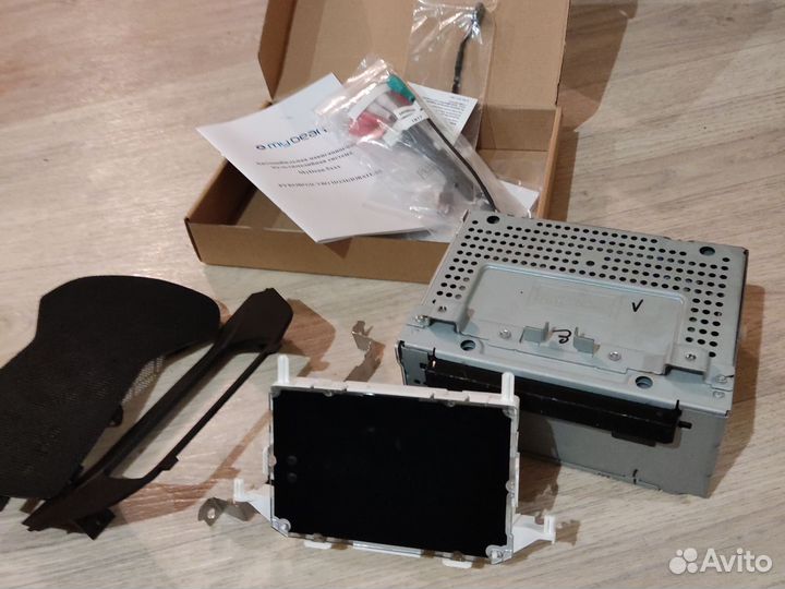 Авторадиомагнитола