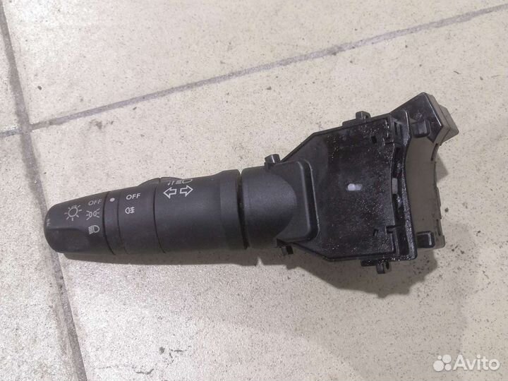 Подрулевой переключатель almera n16