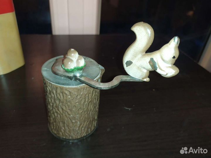 Мельница-кофемолка 