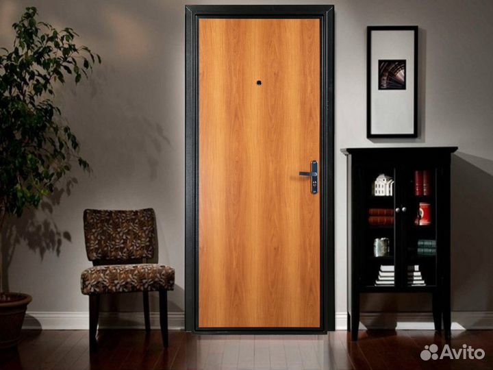 Дверь входная железная новая