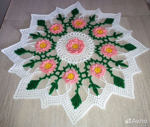 Салфетка ручной работы