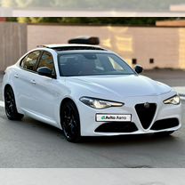 Alfa Romeo Giulia 2.0 AT, 2019, 90 000 �км, с пробегом, цена 2 750 000 руб.