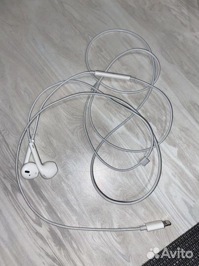 Наушники apple earpods lightning оригинал