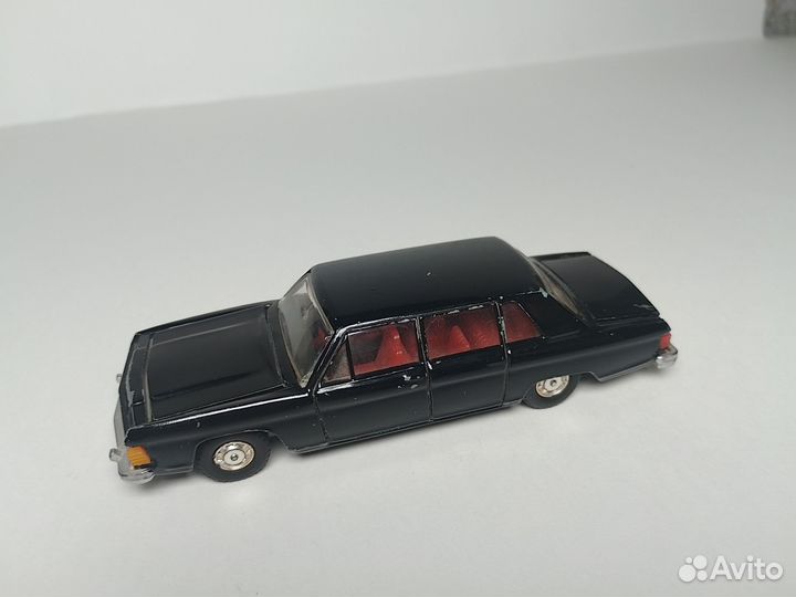 Газ-14 Чайка СССР 1:43