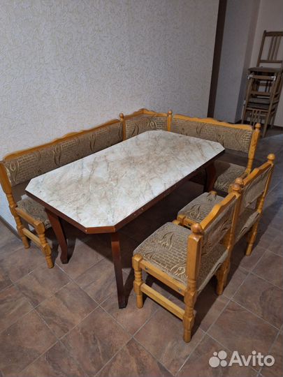 Кухонный уголок