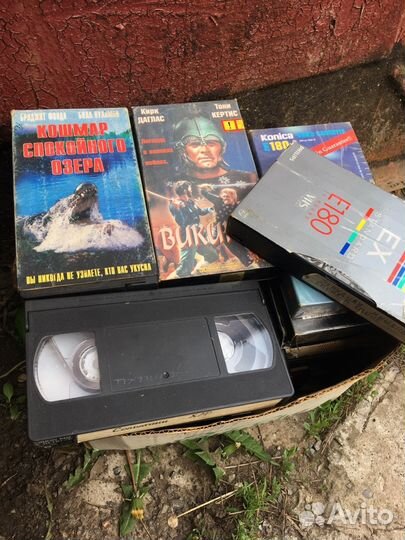 Видеокассеты из 90-х