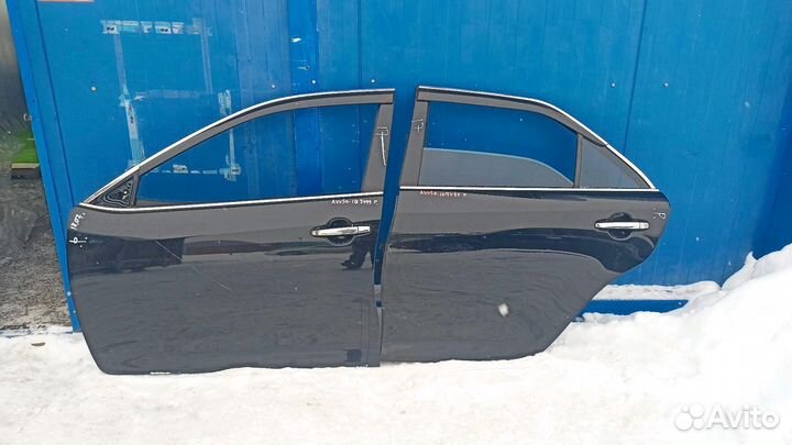 Toyota Camry 50 дверь левая