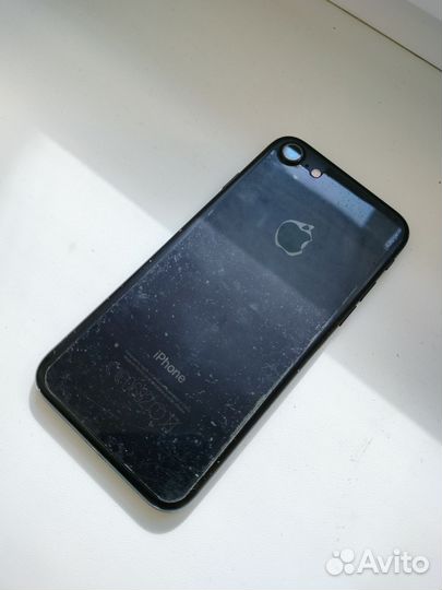 Телефон iPhone 7 128gb