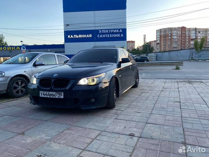 М Tech Бампер оригинал передний bmw e60