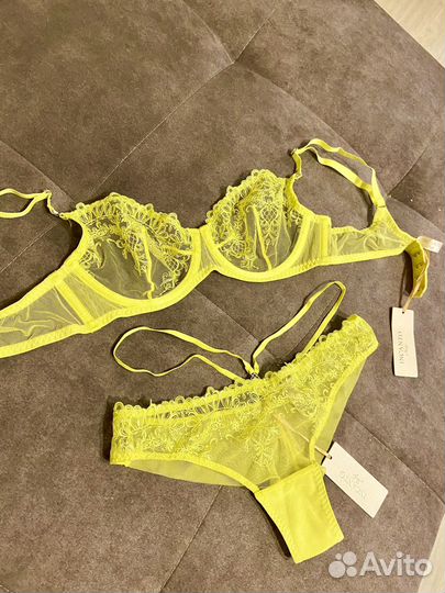 Комплект нижнего белья incanto новый