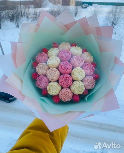 Букет из шоколадных роз