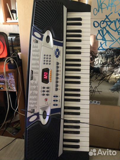 Синтезатор D-00003