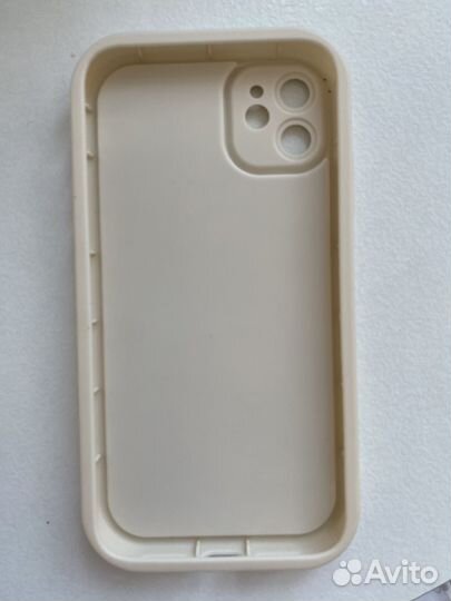 Чехол на iPhone 11