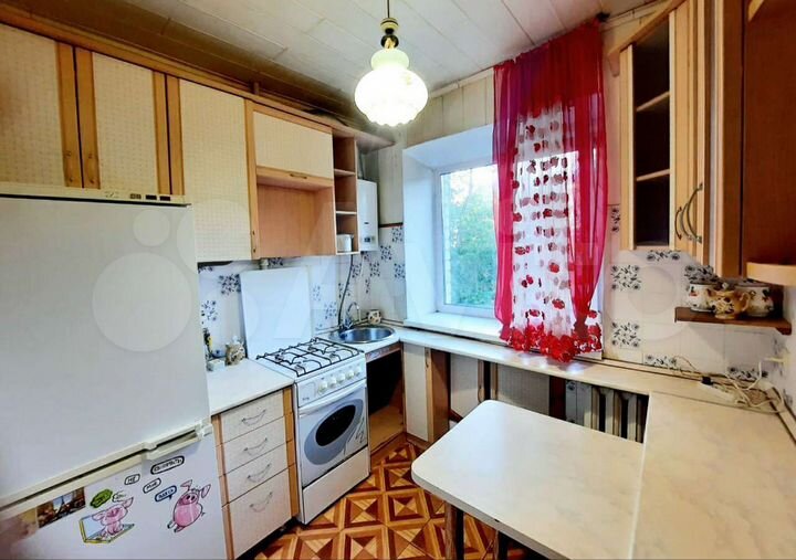 2-к. квартира, 45 м², 2/4 эт.