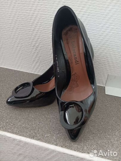 Женские туфли