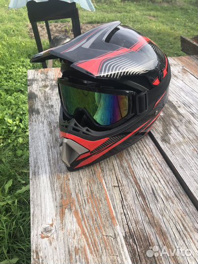 Мотошлем кроссовый