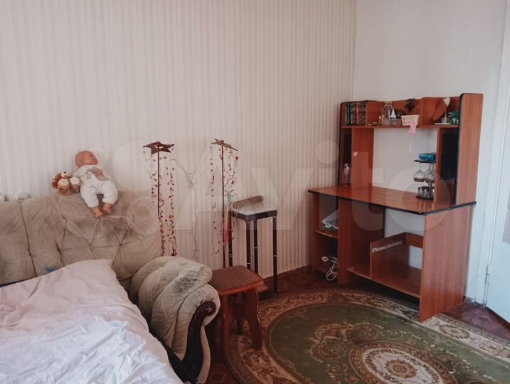 Комната 14 м² в 3-к., 4/5 эт.