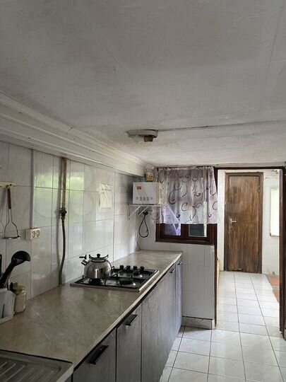 Комната 18 м² в 5-к., 2/2 эт.