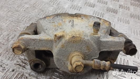 Суппорт тормозной передний правый nissan qashqai J