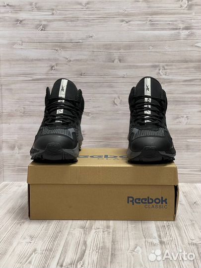 Кроссовки мужские Reebok core tex