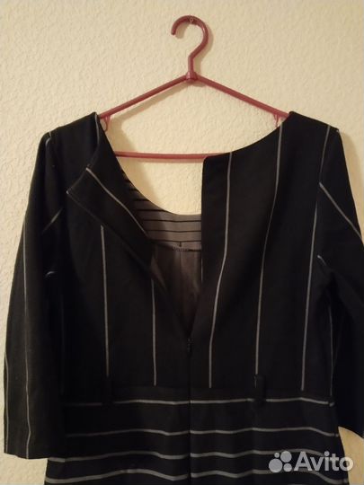 Платье женское 42 44 бу