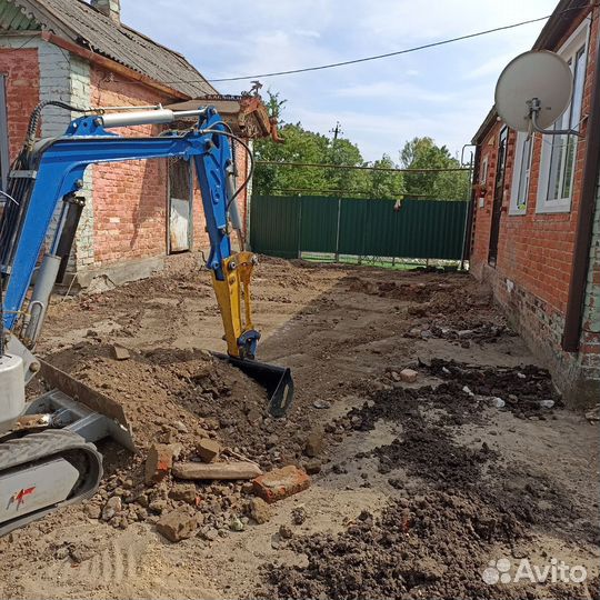 Мини экскаватор для труднодоступных мест