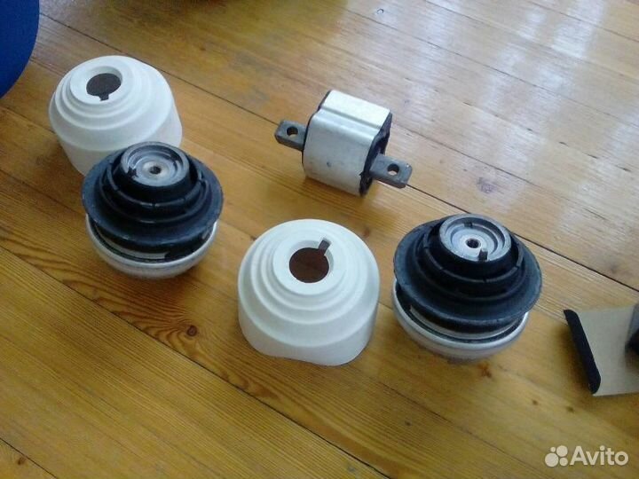 Подушки на двигатель Mercedes W211