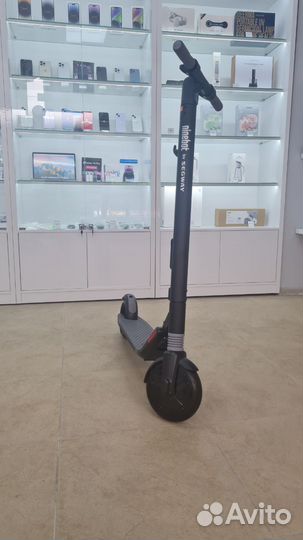 Электросамокат Ninebot KickScooter ES1