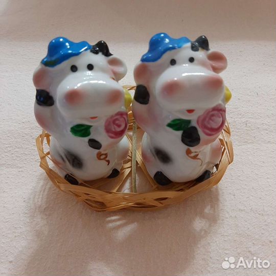 Солонка и перечница