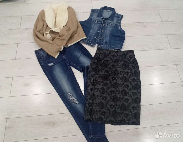 Женская одежда 42-44 размер