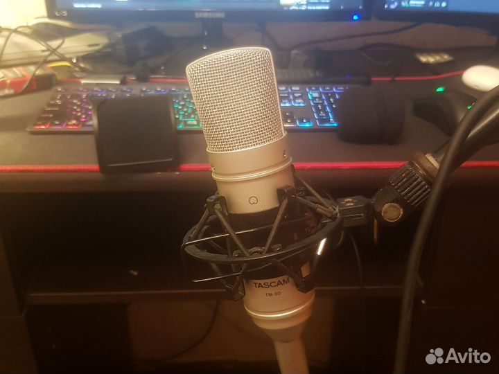 Резерв Студийный микрофон Tascam TM-80