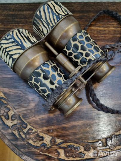 Бинокль Дискавери