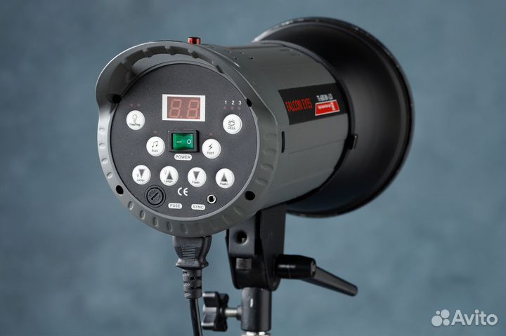 Студийная вспышка. Falcon Eyes TE-600 BW v2.0
