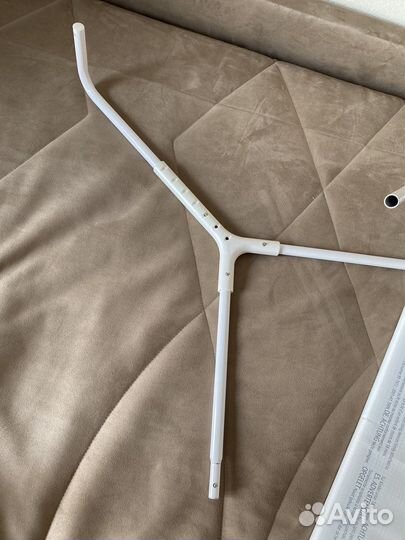 Защитный бортик для кровати откидной фирмы Lindam