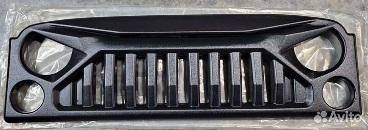 Облицовка рад. УАЗ 31512, Хантер пластик злая