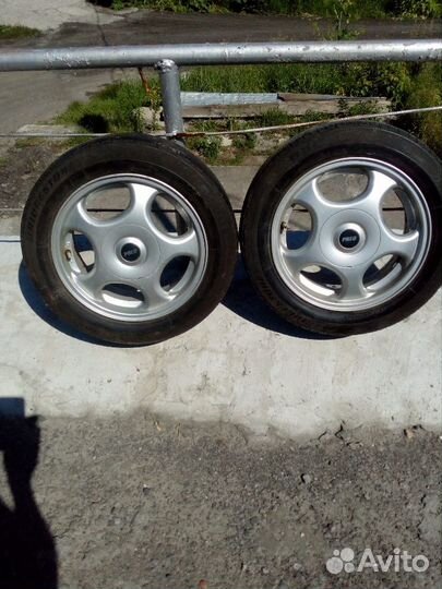 R14 Bridgestone Sporty Style MY-02 175/60, PCD 4x114.3 DIA 114.3