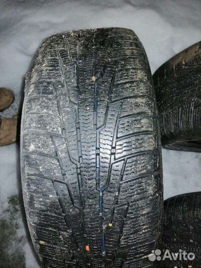 Nokian Tyres Hakkapeliitta R 215/50 R17